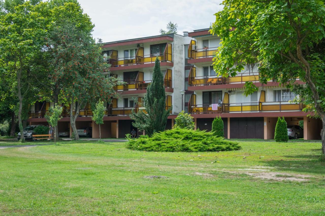 Helikon 32 Apartman Keszthely Exterior foto